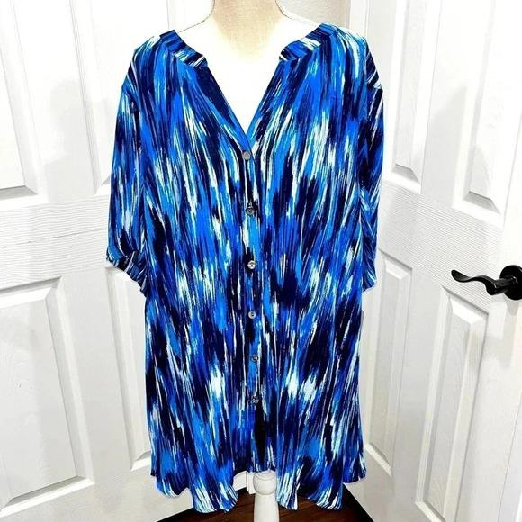 Roaman’s NWT plus sized button down abstract print long shirt - Picture 1 of 9
